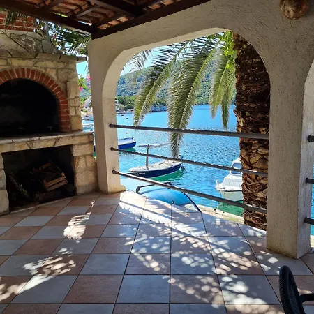 Villa Agata Lastovo Exterior photo