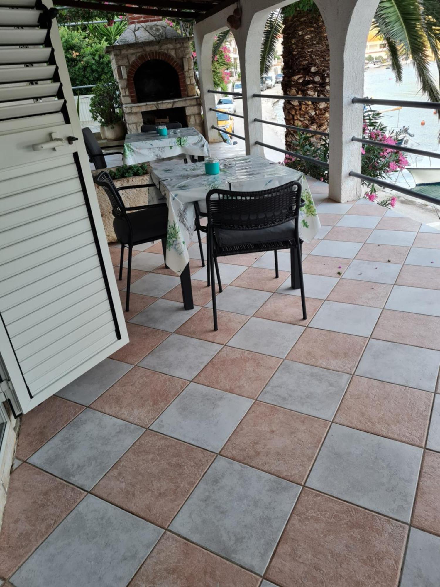 Agata * Lastovo